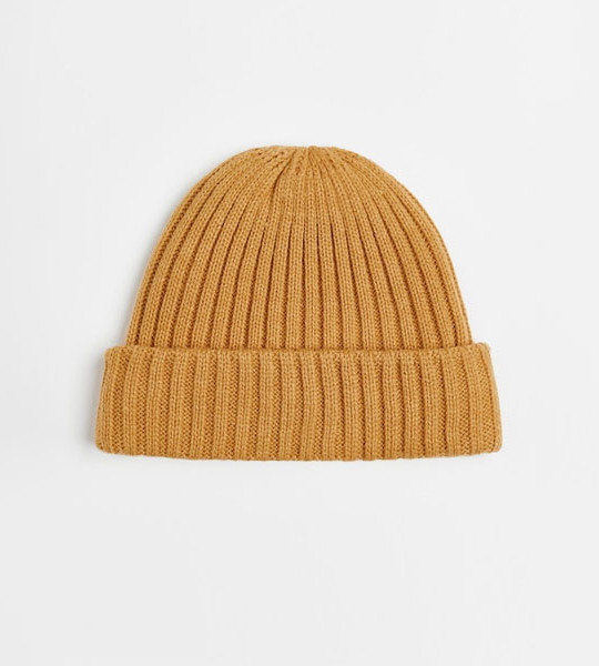 Men Yellow Rib Knit Hat